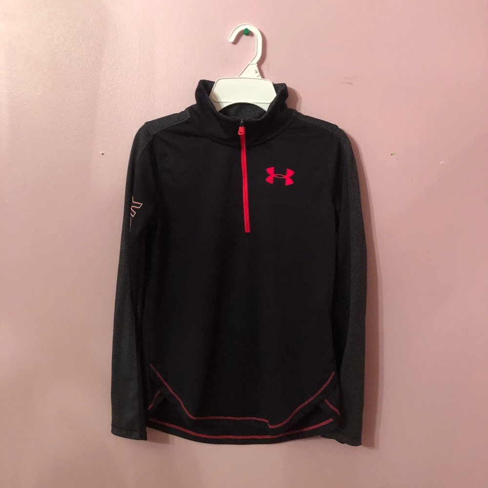 ***SOLD***Under Armour Girls Half Zip
